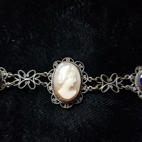 1940s vintage cameo jewelry set - Picture 3 of 6